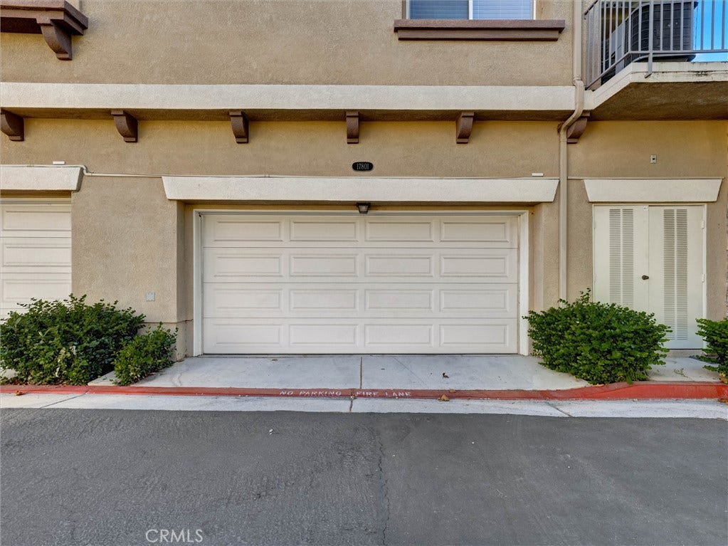 17801 Ash Court, #T, Carson, CA 90746 17801 Ash Court, #T, Carson, CA 90746