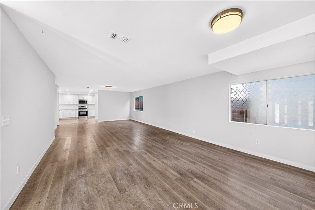 24213 Seagrove, Carson, CA 90745 Living & Dining Area