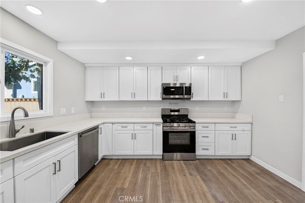 24213 Seagrove, Carson, CA 90745 Kitchen