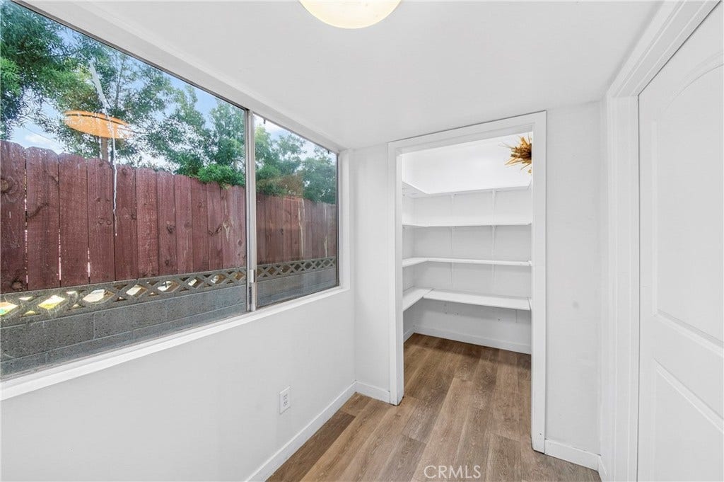 24213 Seagrove, Carson, CA 90745 Pantry room