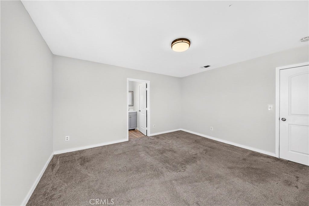 24213 Seagrove, Carson, CA 90745 Primary Bedroom 1