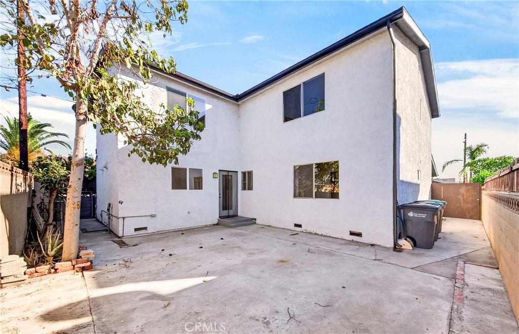 24213 Seagrove, Carson, CA 90745 Backyard