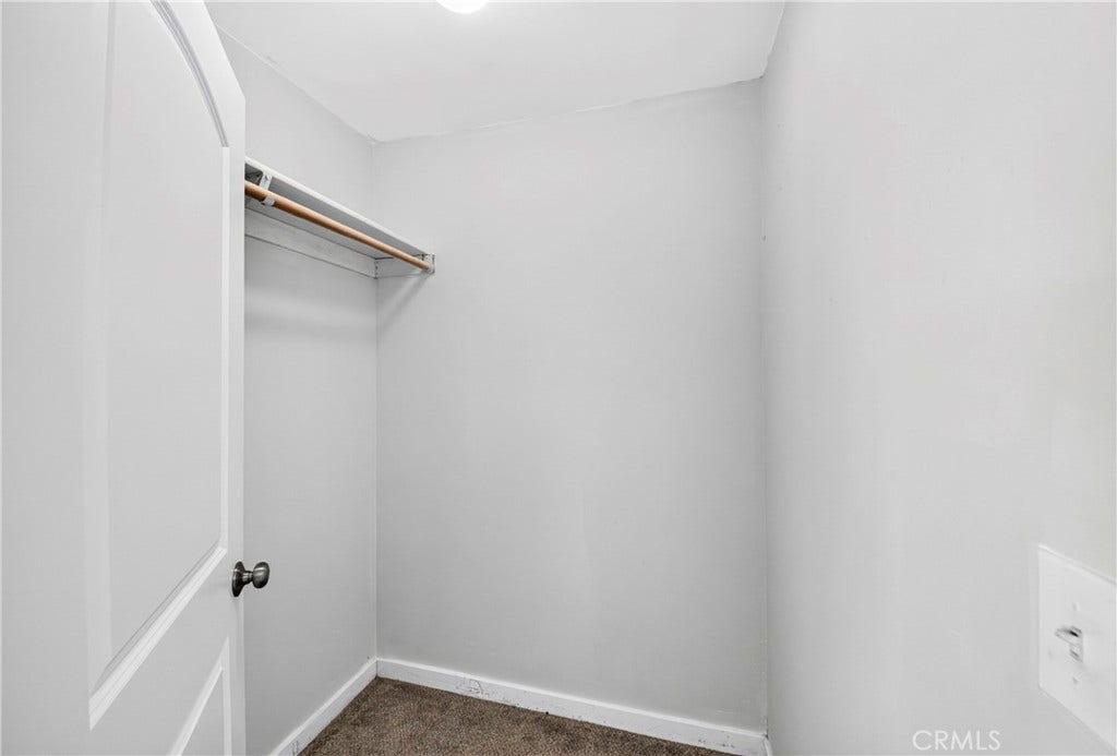 24213 Seagrove, Carson, CA 90745 Primary walk in closet 1