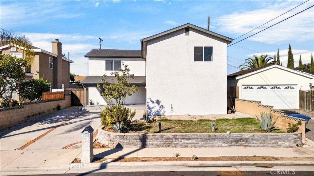 24213 Seagrove, Carson, CA 90745 24213 Seagrove, Carson, CA 90745