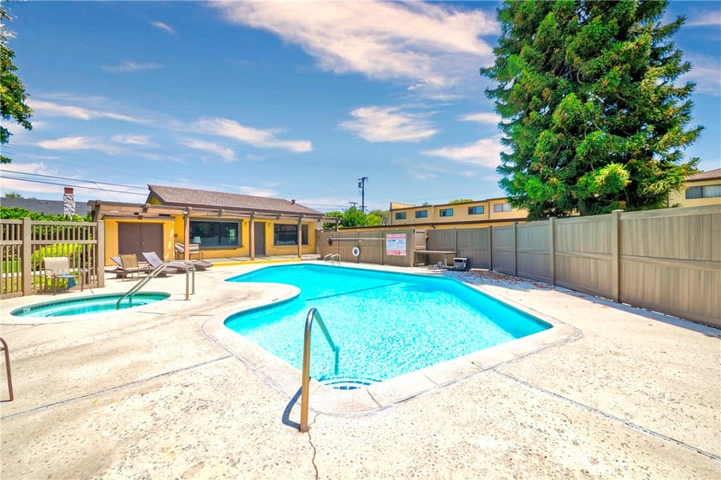 3467 171st, Torrance, CA 90504 3467 171st, Torrance, CA 90504