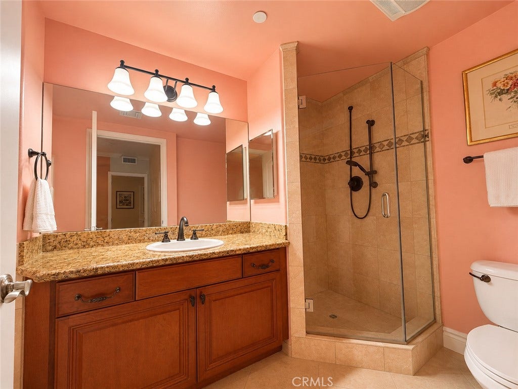901 Deep Valley, #309, Rolling Hills Estates, CA 90274 Primary Bath with Shower & Separate Tub