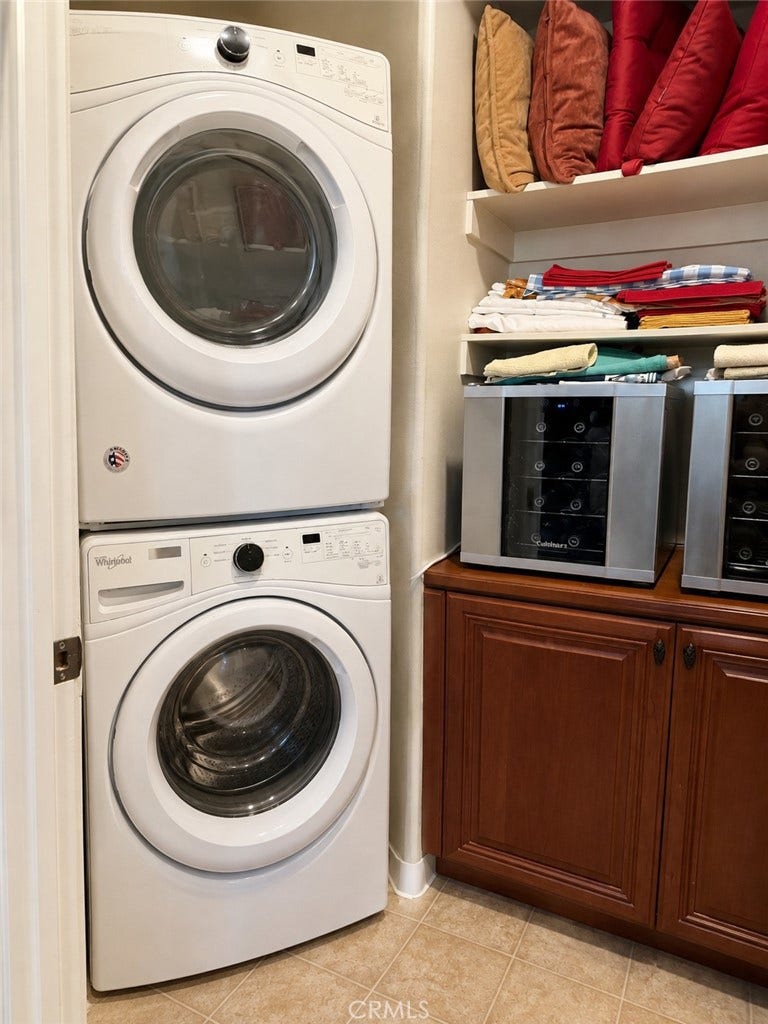 901 Deep Valley, #309, Rolling Hills Estates, CA 90274 In unit laundry