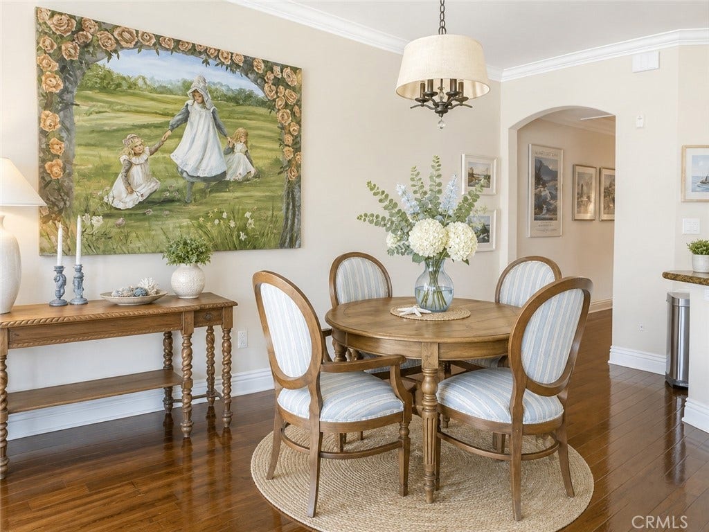 901 Deep Valley, #309, Rolling Hills Estates, CA 90274 Virtually staged Dining Area
