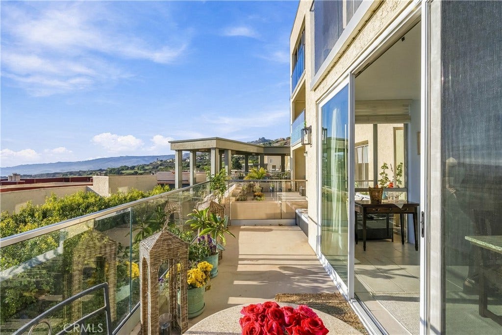 3200 La Rotonda, #415, Rancho Palos Verdes, CA 90275