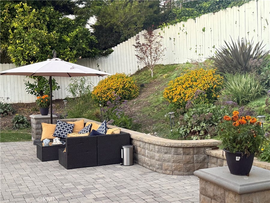 Property photo for 30102 Via Rivera, Rancho Palos Verdes, CA