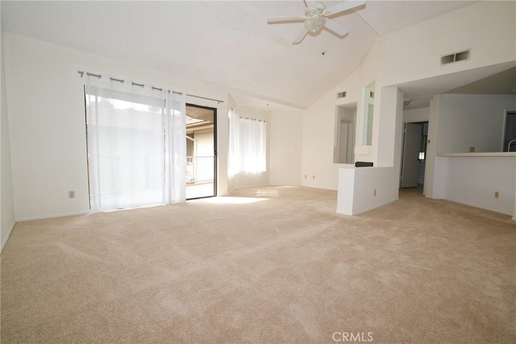 2571 Plaza Del Amo, #305, Torrance, CA 90503
