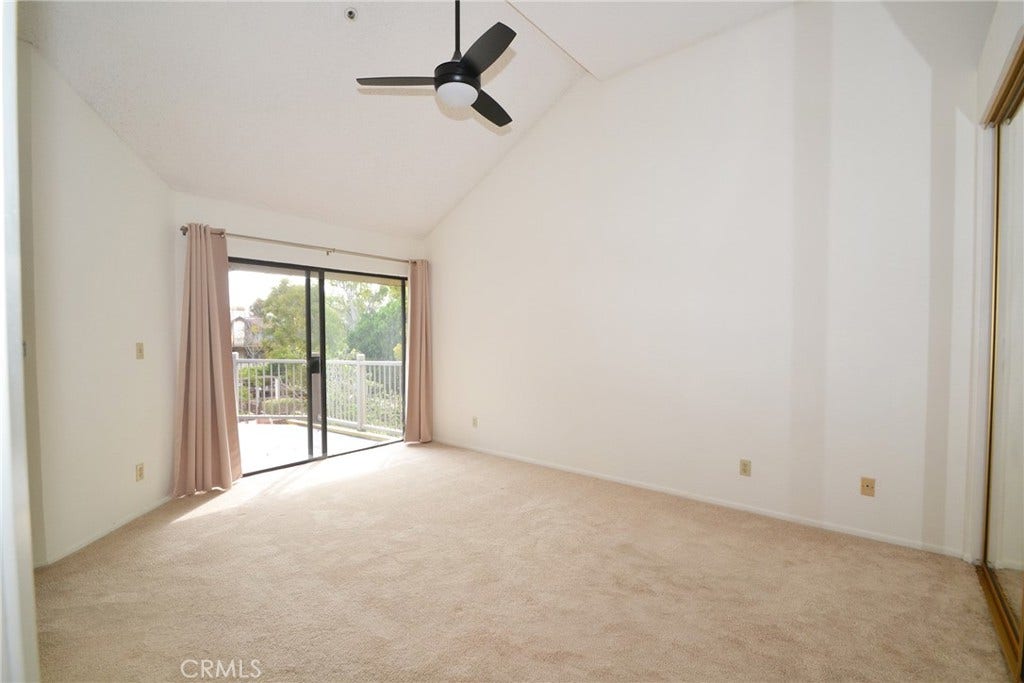 2571 Plaza Del Amo, #305, Torrance, CA 90503