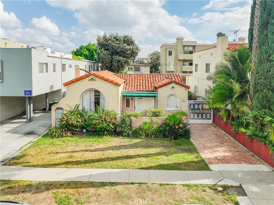 Property photo for 1056 S Shenandoah, Los Angeles, CA
