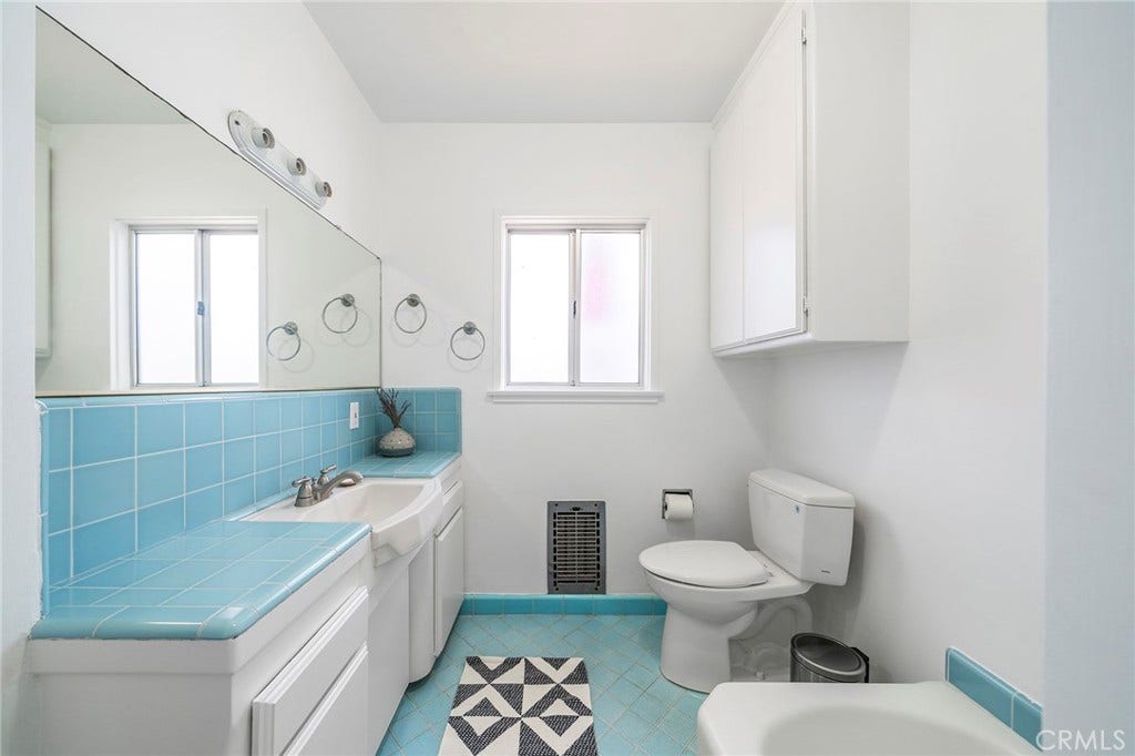333 28th Street, Hermosa Beach, CA 90254 333 28th Street, Hermosa Beach, CA 90254