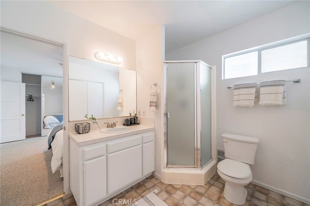 333 28th Street, Hermosa Beach, CA 90254 333 28th Street, Hermosa Beach, CA 90254