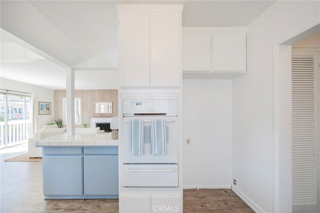 333 28th Street, Hermosa Beach, CA 90254 333 28th Street, Hermosa Beach, CA 90254