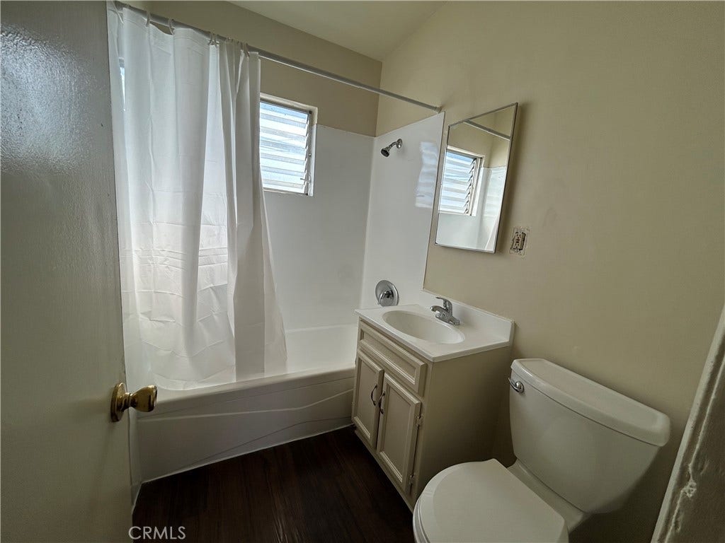 325 W Carson Street, #9, Carson, CA 90745 325 W Carson Street, #9, Carson, CA 90745