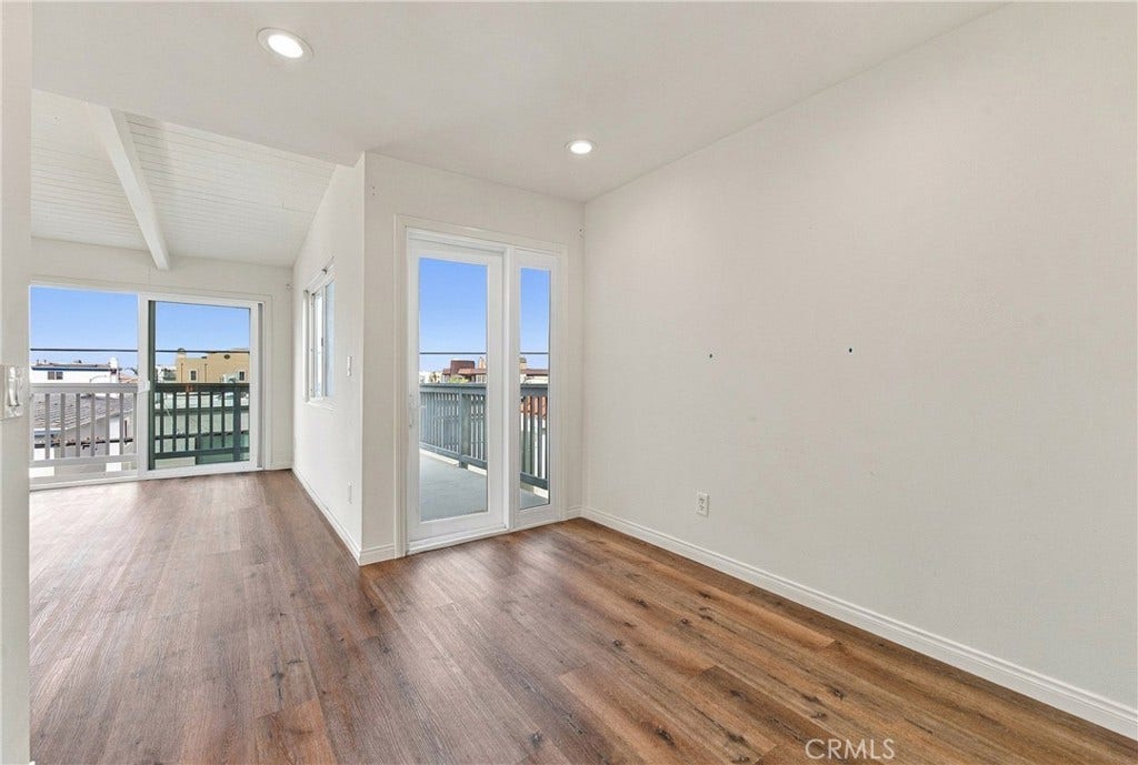 334 Palm Drive, Hermosa Beach, CA 90254 334 Palm Drive, Hermosa Beach, CA 90254