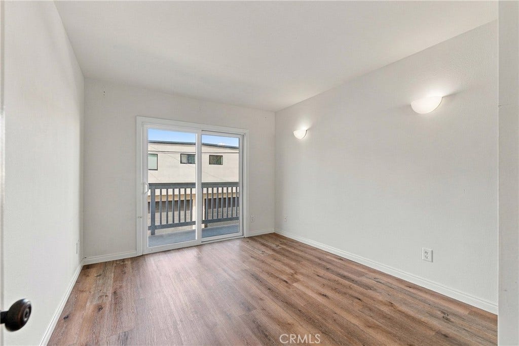 334 Palm Drive, Hermosa Beach, CA 90254 334 Palm Drive, Hermosa Beach, CA 90254
