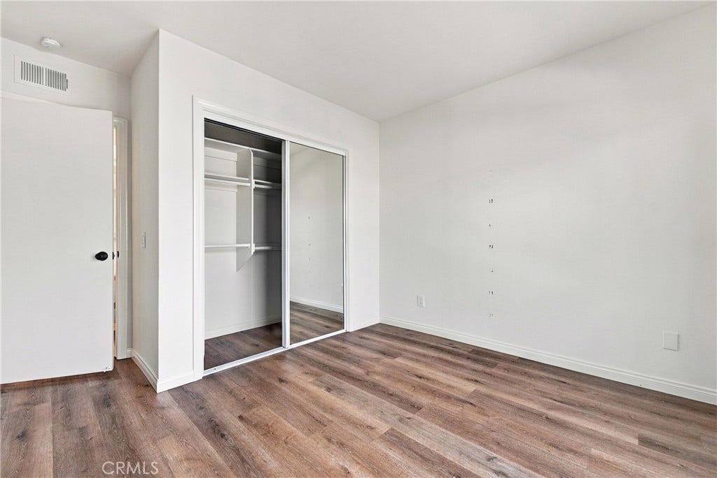 334 Palm Drive, Hermosa Beach, CA 90254 334 Palm Drive, Hermosa Beach, CA 90254