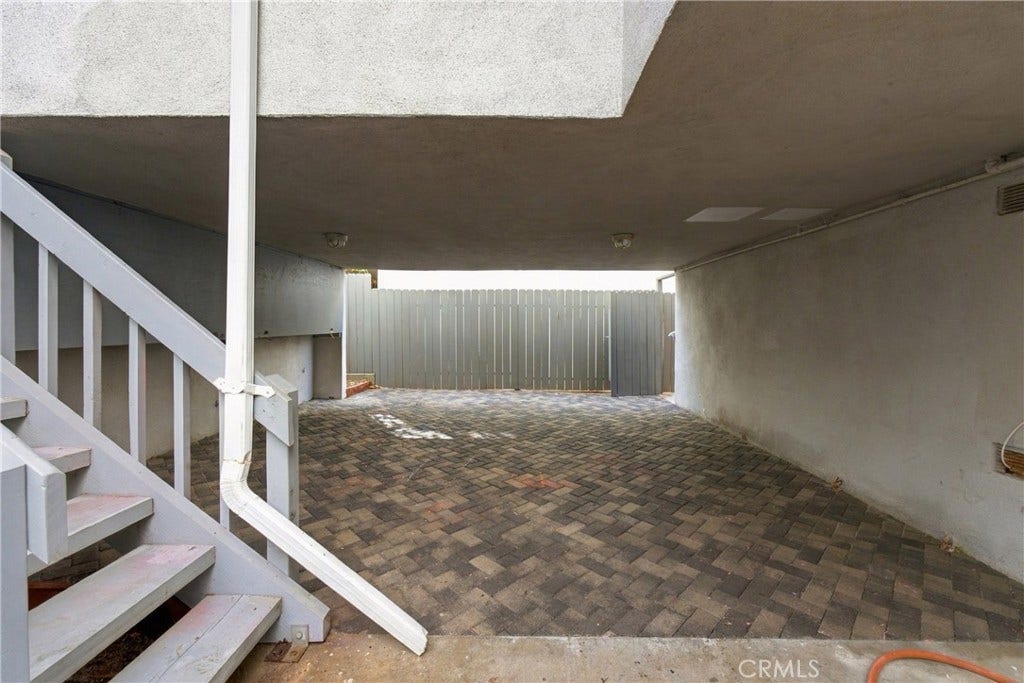 334 Palm Drive, Hermosa Beach, CA 90254 334 Palm Drive, Hermosa Beach, CA 90254
