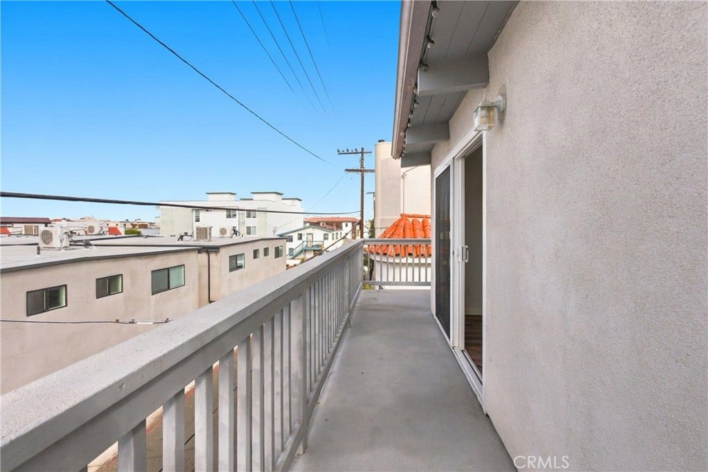 334 Palm Drive, Hermosa Beach, CA 90254 334 Palm Drive, Hermosa Beach, CA 90254