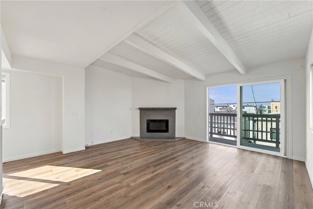 334 Palm Drive, Hermosa Beach, CA 90254 334 Palm Drive, Hermosa Beach, CA 90254