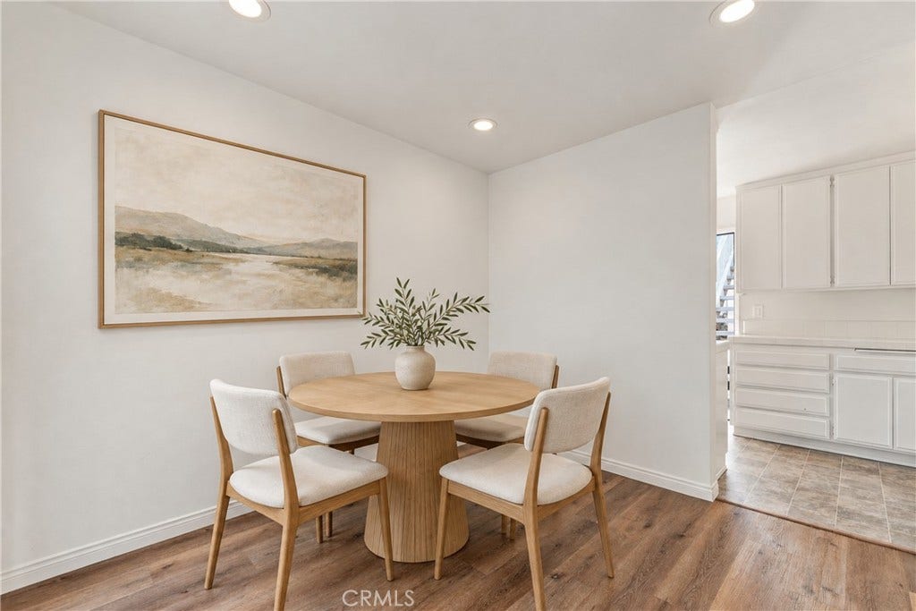 334 Palm Drive, Hermosa Beach, CA 90254 Virtually Staged