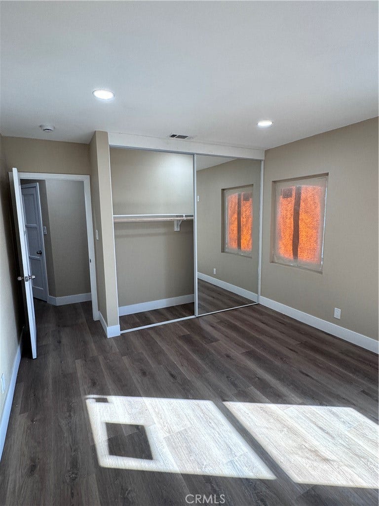 1150 W 64th Street, Los Angeles, CA 90044 1150 W 64th Street, Los Angeles, CA 90044
