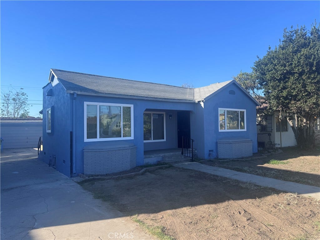 1150 W 64th Street, Los Angeles, CA 90044 1150 W 64th Street, Los Angeles, CA 90044