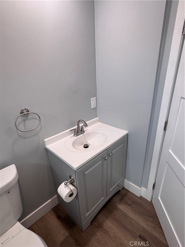 1150 W 64th Street, Los Angeles, CA 90044 1150 W 64th Street, Los Angeles, CA 90044