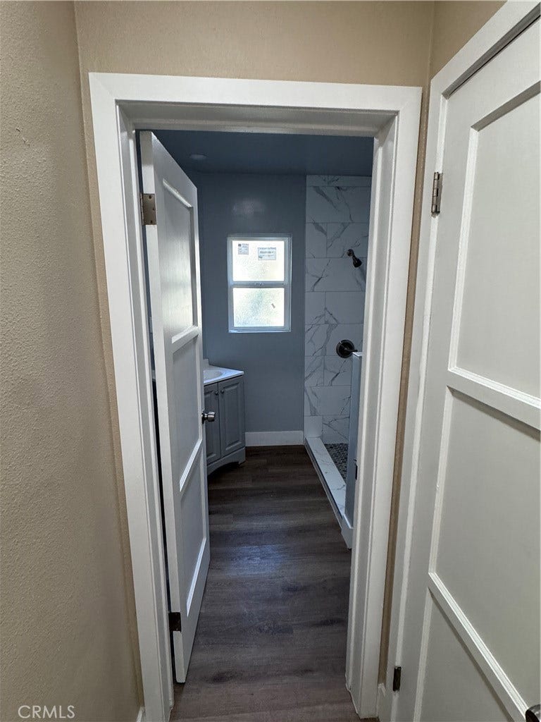 1150 W 64th Street, Los Angeles, CA 90044 1150 W 64th Street, Los Angeles, CA 90044