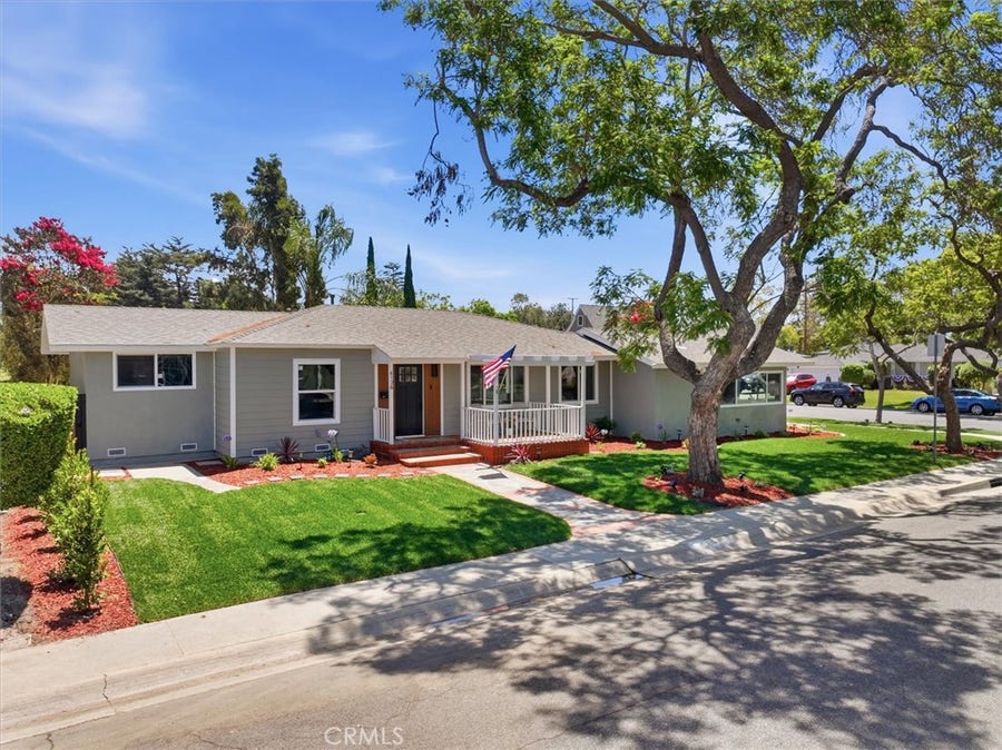 Property photo for 4126 Sebren, Lakewood, CA
