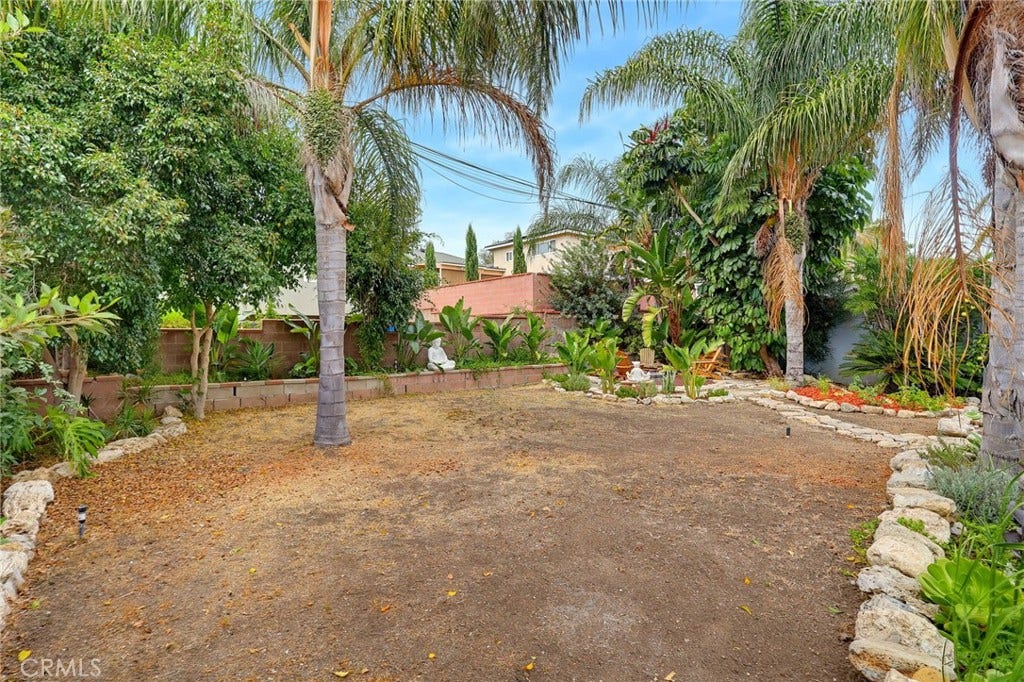 211 N Western Avenue, San Pedro, CA 90732