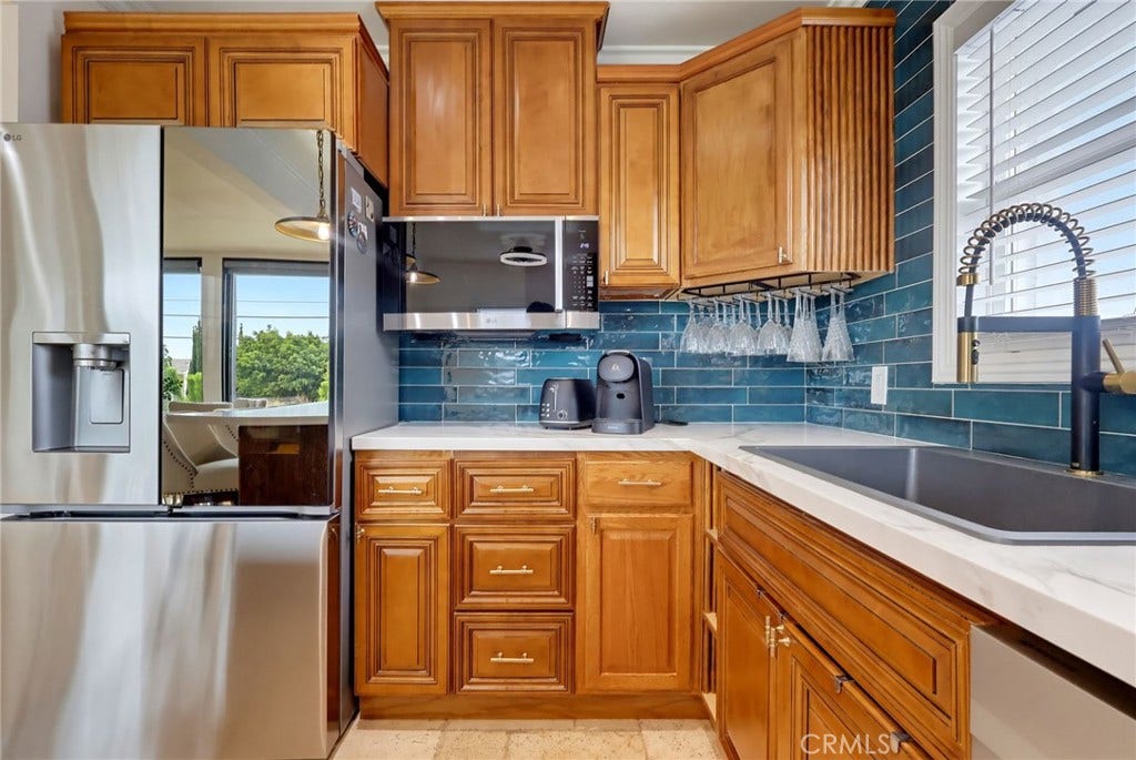 211 N Western Avenue, San Pedro, CA 90732