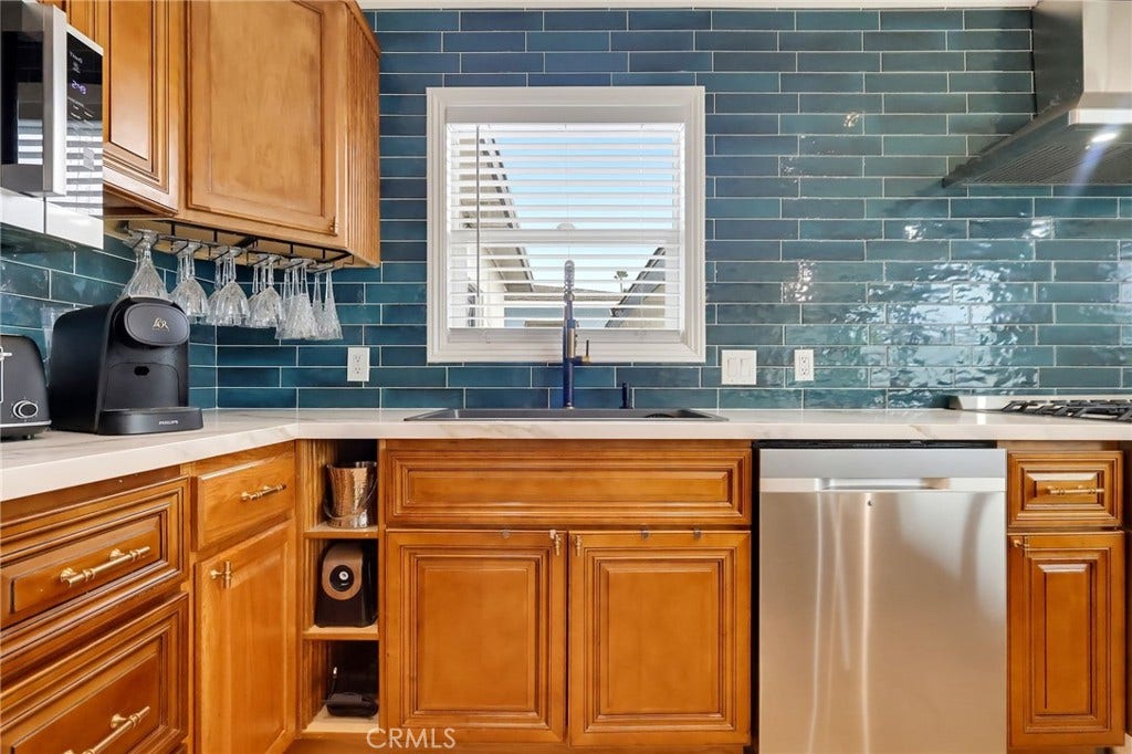 211 N Western Avenue, San Pedro, CA 90732
