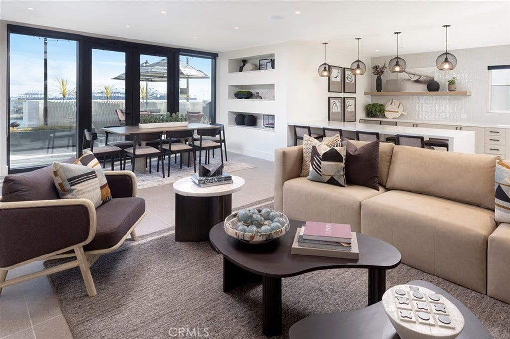 511 S Harbor, #603, San Pedro, CA 90731 511 S Harbor, #603, San Pedro, CA 90731