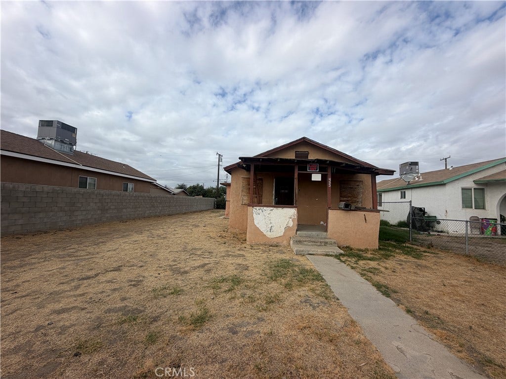 423 Dover, Delano, CA 93215 423 Dover, Delano, CA 93215