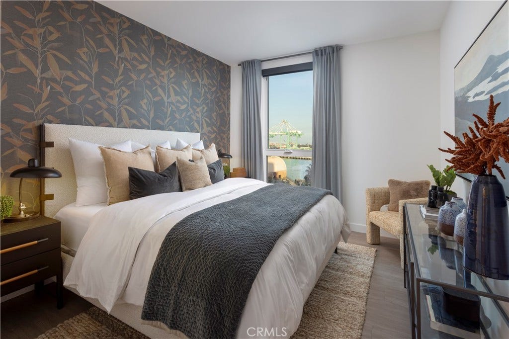 511 S Harbor, #400, San Pedro, CA 90731