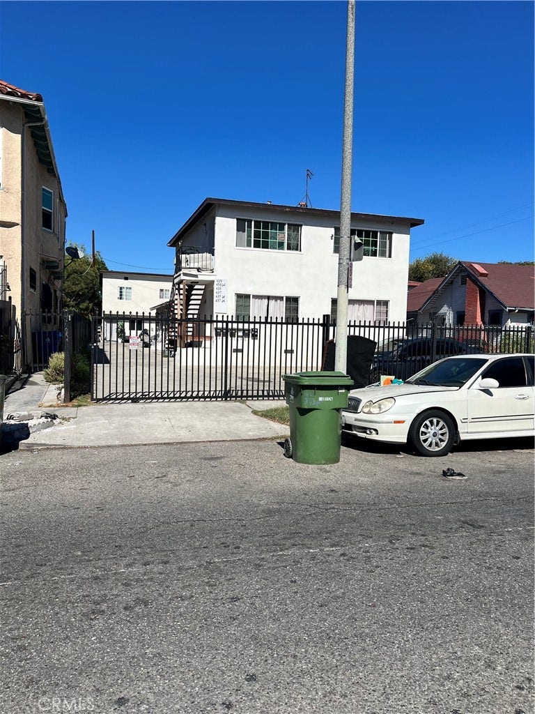 435 W 79th, Los Angeles, CA 90003