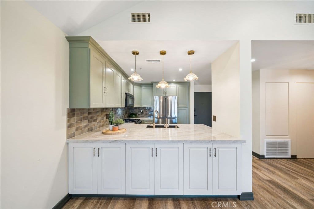 2563 Plaza Del Amo, #404, Torrance, CA 90503 2563 Plaza Del Amo, #404, Torrance, CA 90503