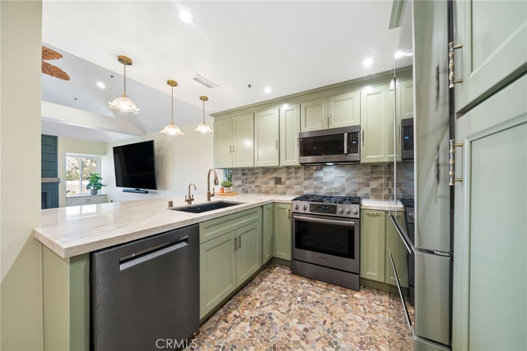 2563 Plaza Del Amo, #404, Torrance, CA 90503 2563 Plaza Del Amo, #404, Torrance, CA 90503