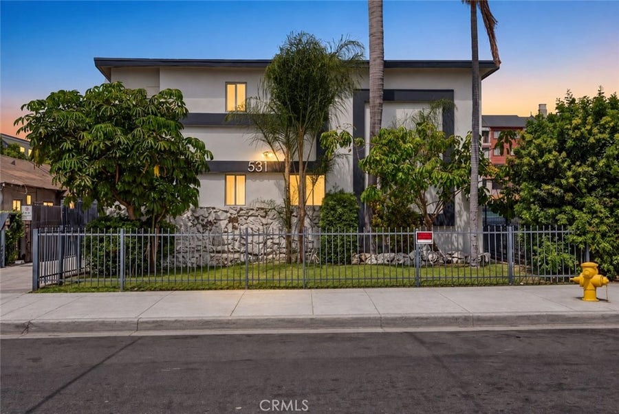 Property photo for 531 W Hyde Park, Inglewood, CA