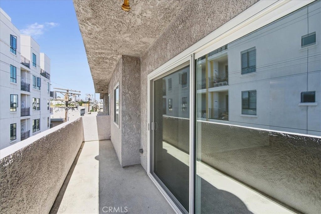 3555 Keystone Avenue, #15, Los Angeles, CA 90034