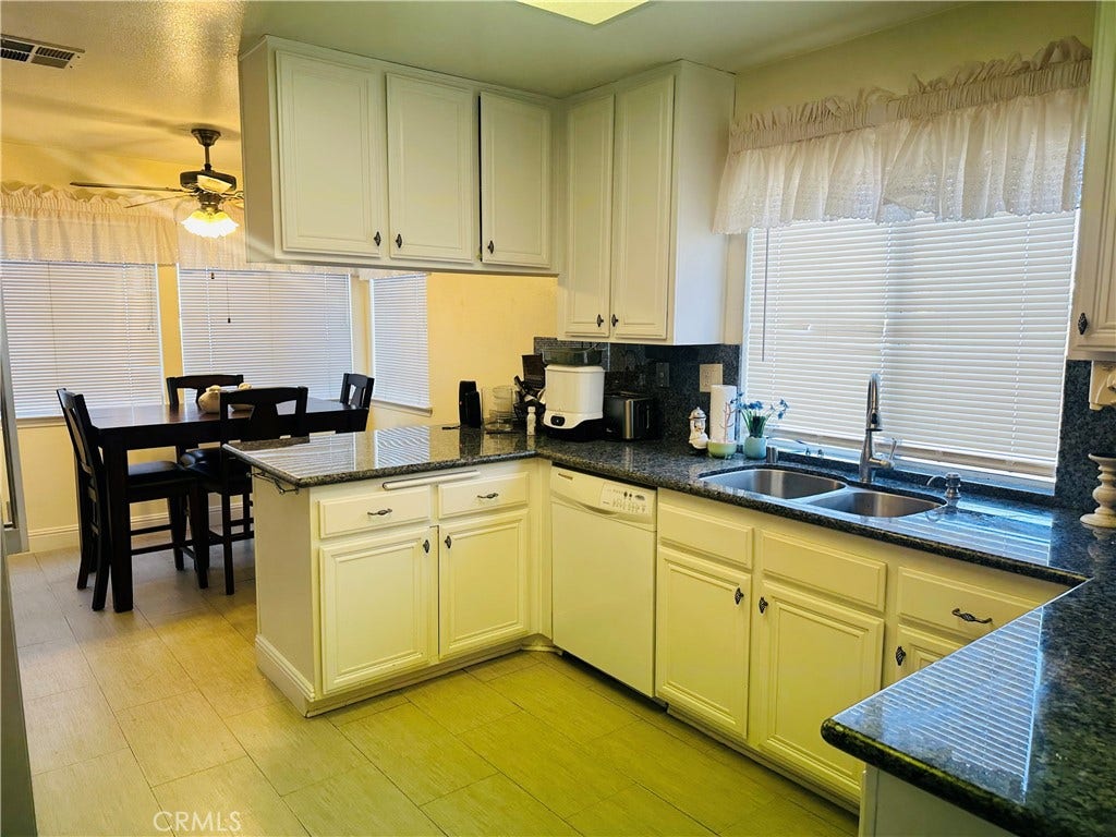13994 Rogers, Victorville, CA 92392 13994 Rogers, Victorville, CA 92392