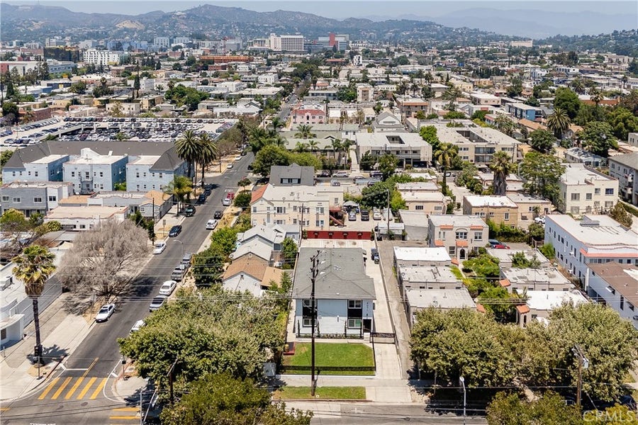 Property photo for 4071 Melrose Ave, Los Angeles, CA