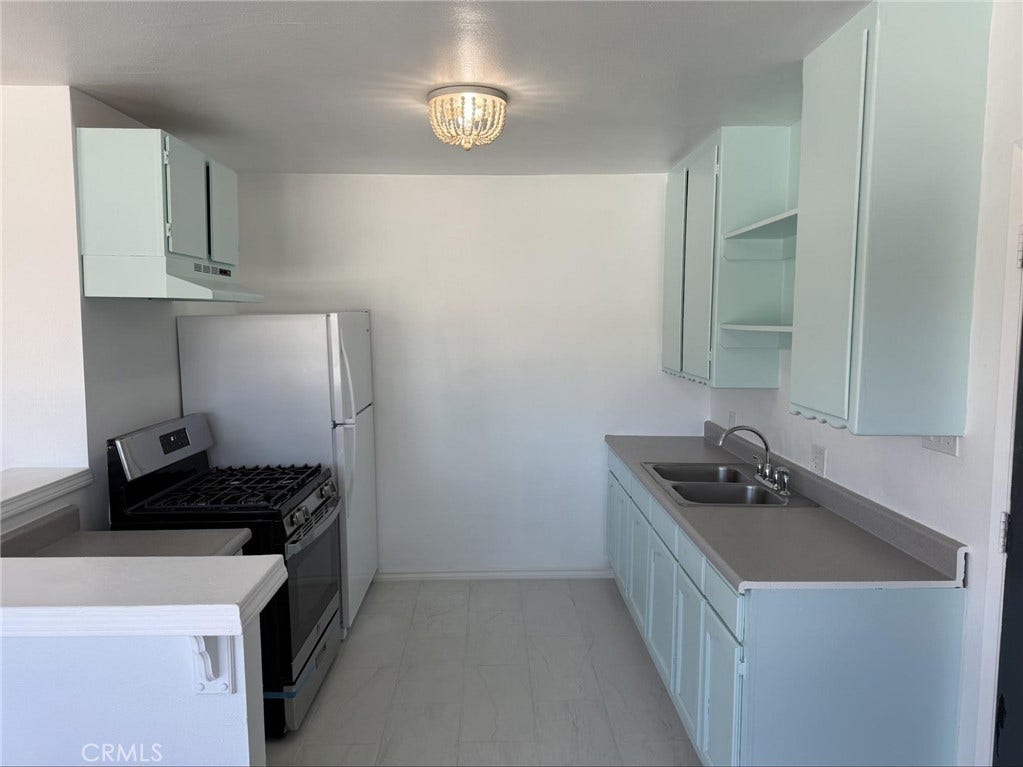 418 S Broadway Avenue, #A, Redondo Beach, CA 90277 418 S Broadway Avenue, #A, Redondo Beach, CA 90277
