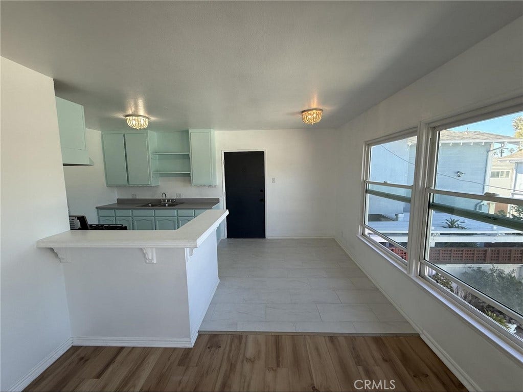 418 S Broadway Avenue, #A, Redondo Beach, CA 90277 418 S Broadway Avenue, #A, Redondo Beach, CA 90277