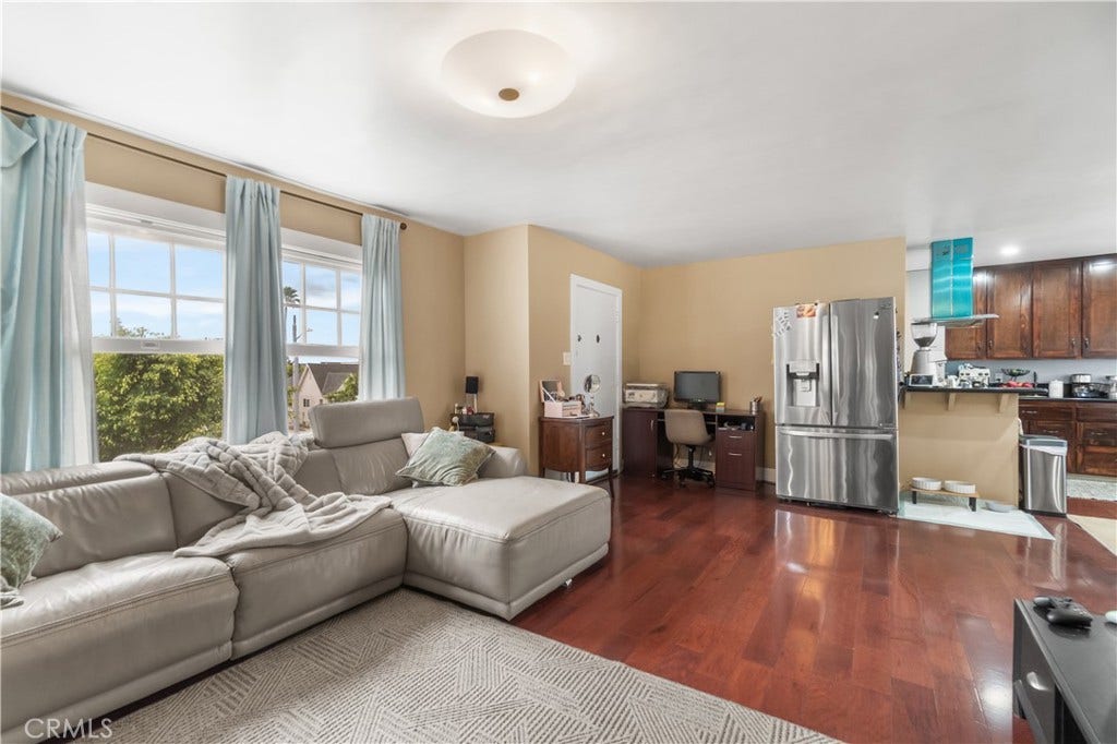 4603 St Charles, #4, Los Angeles, CA 90019 4603 St Charles, #4, Los Angeles, CA 90019