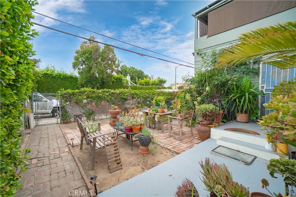 4603 St Charles, #4, Los Angeles, CA 90019 4603 St Charles, #4, Los Angeles, CA 90019